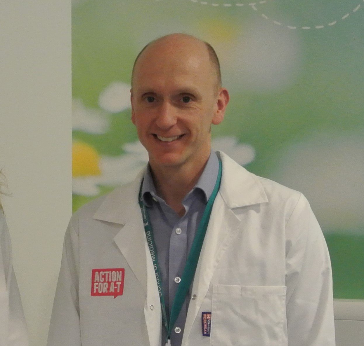 2 Robert Dineen University of Nottingham UK