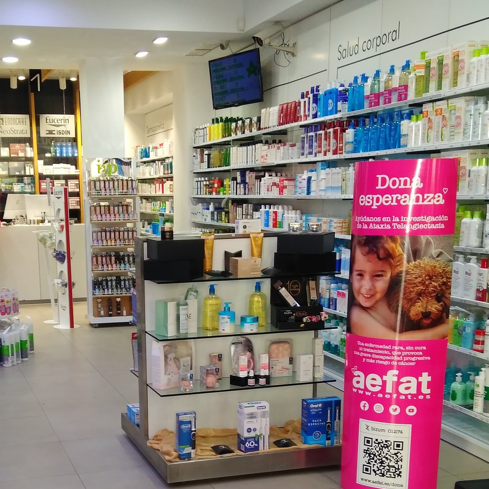 Dona Esperanza Ataxia Telangiectasia Aefat 2 farmacia Málaga interior 2