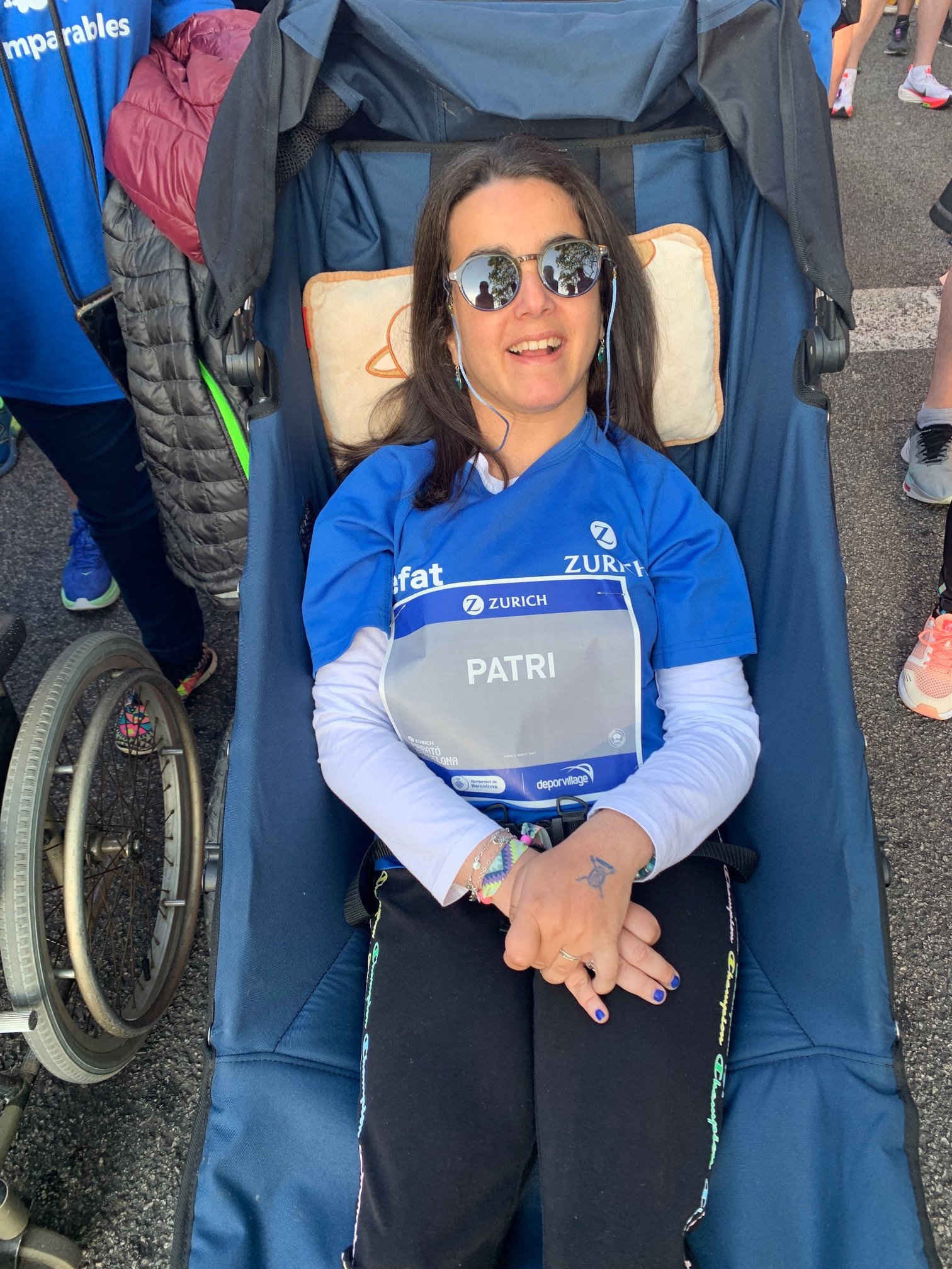 Patri Lalín Pintevedra 33 años en Marató Barcelona 2022 con el Equipo Zurich Aefat